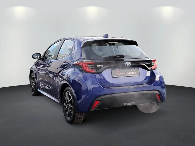 Toyota Yaris Hatchback Team D