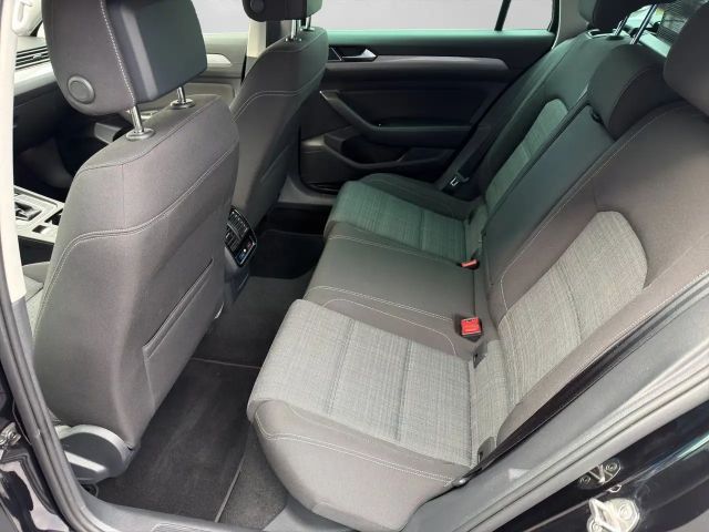 Volkswagen Passat Business DSG Variant