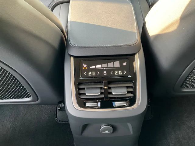 Volvo XC90 AWD Dark Plus Recharge