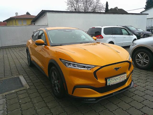 Ford Mustang Mach-E Extended range