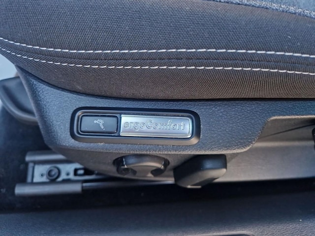 Volkswagen Passat 2.0 TDI Business Variant