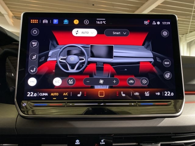 Volkswagen Golf 1.5 TSI Golf VIII