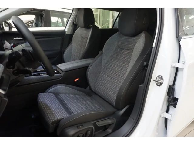 Skoda Superb 2.0 TDI Combi Selection