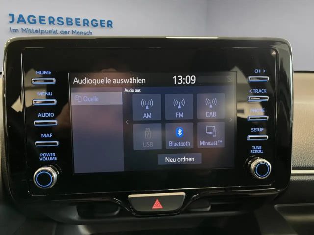 Toyota Yaris Active VVT-i