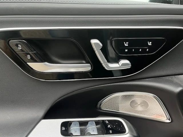 Mercedes-Benz E 300 4MATIC E 300 de Estate