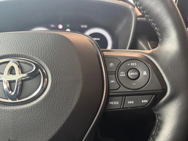 Toyota Corolla Hybride Team D