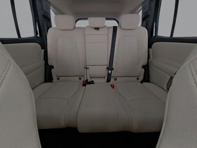 Mercedes-Benz EQB 300