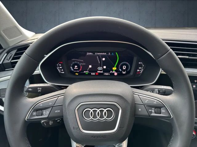 Audi Q3 35 TFSI S-Line