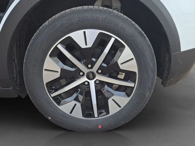 Ford Explorer Extended range RWD