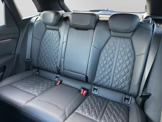 Audi Q4 e-tron 50 Quattro S-Line