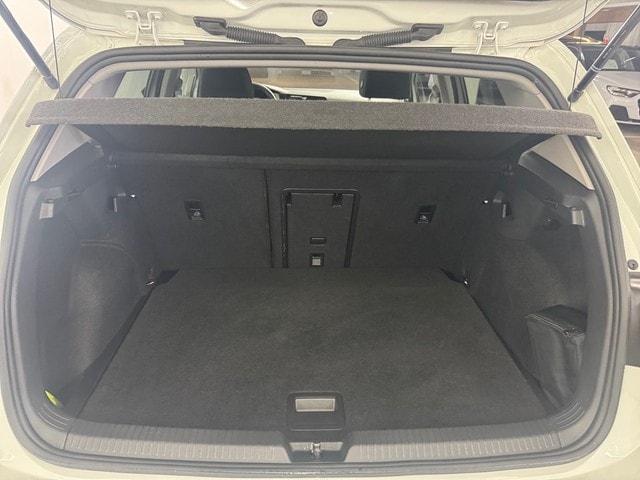 Volkswagen Golf 1.5 eTSI Golf VIII Move