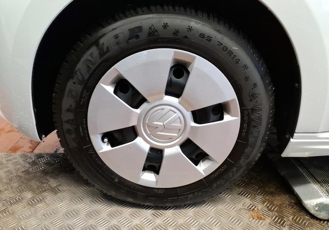 Volkswagen e-up! Plus Style