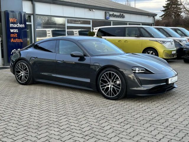 Porsche Taycan Performance Plus