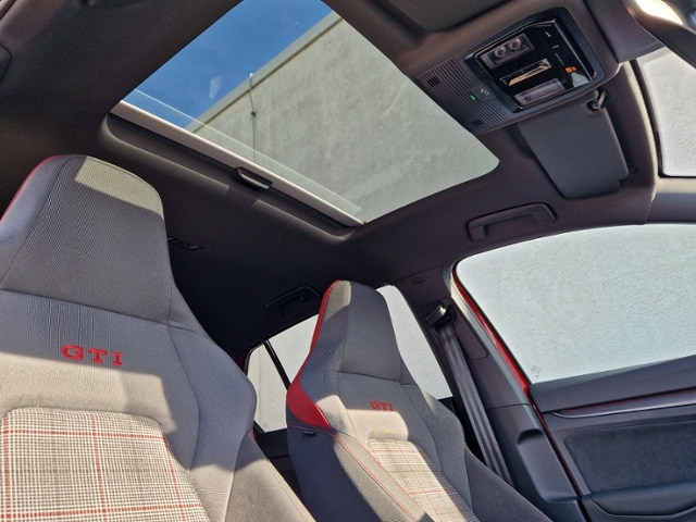 Volkswagen Golf 2.0 TSI DSG Golf VIII