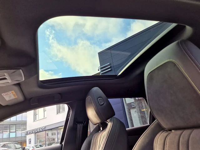 Peugeot 408 GT-Line Hybrid
