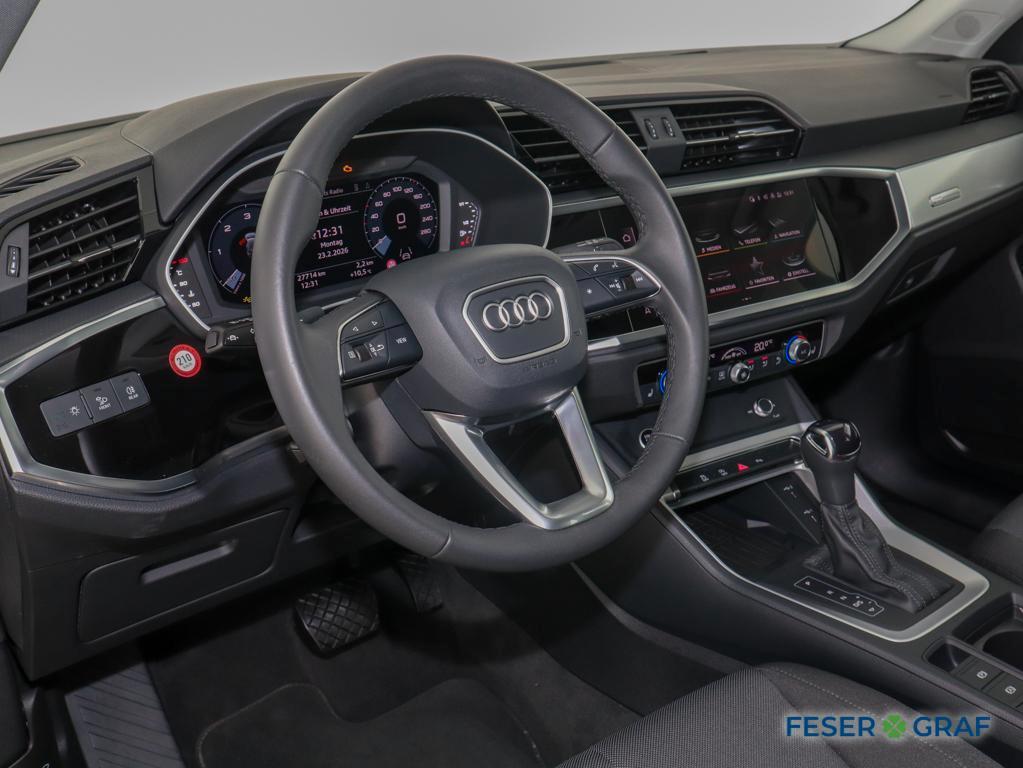 Audi Q3 35 TDI S-Tronic