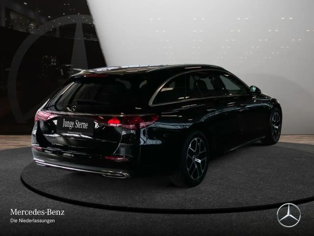 Mercedes-Benz E 200 AVANTGARDE Estate