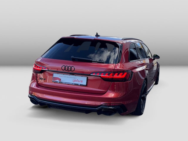 Audi RS4 Avant Quattro