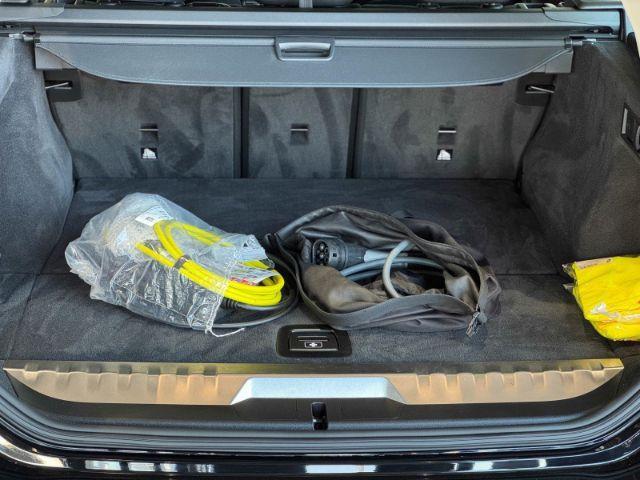 BMW 320 320e Touring