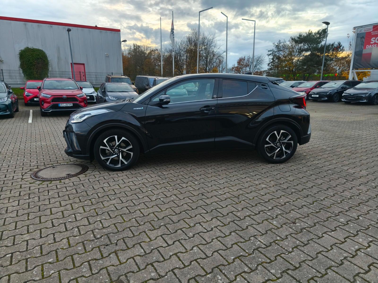 Toyota C-HR Hybride Team D