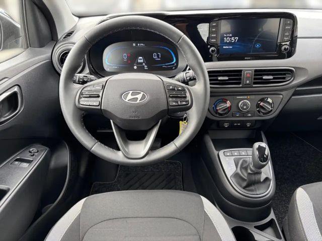 Hyundai i10 1.0 2WD Trend