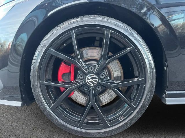 Volkswagen Golf DSG GTI Golf VIII Style