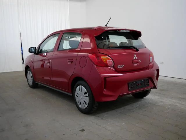 Mitsubishi Space Star Star