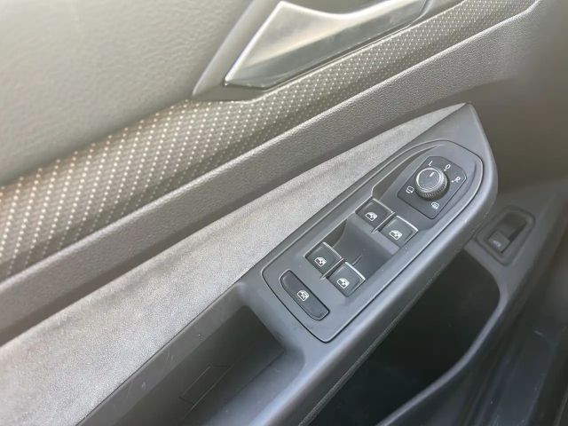 Volkswagen Golf DSG R-Line Variant