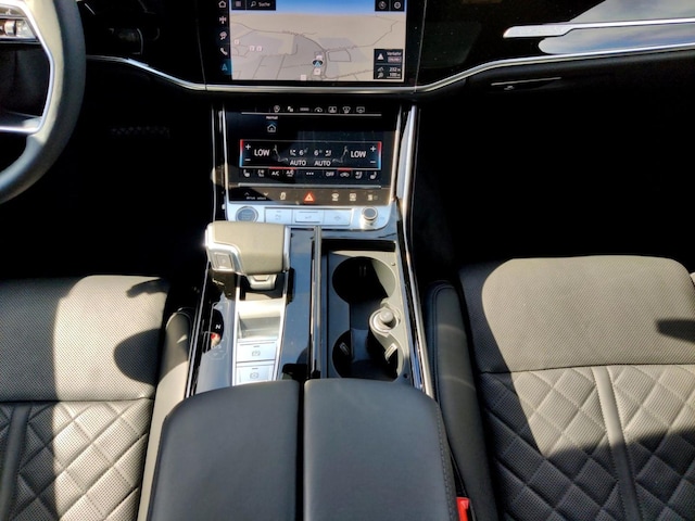 Audi A8 50 TDI Lang Quattro