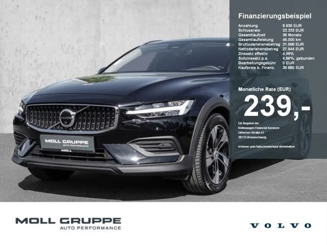 Volvo V60 Cross Country AWD Plus