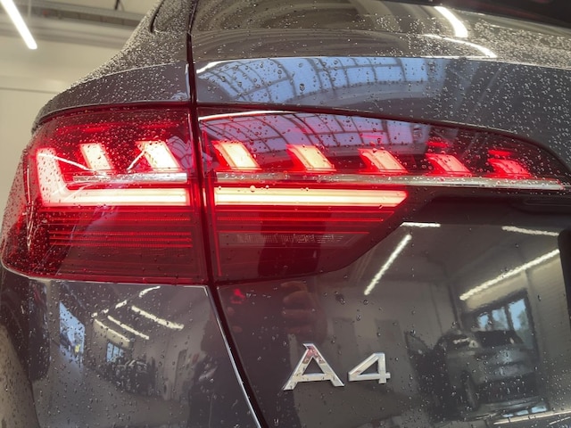 Audi A4 35 TFSI Avant S-Tronic