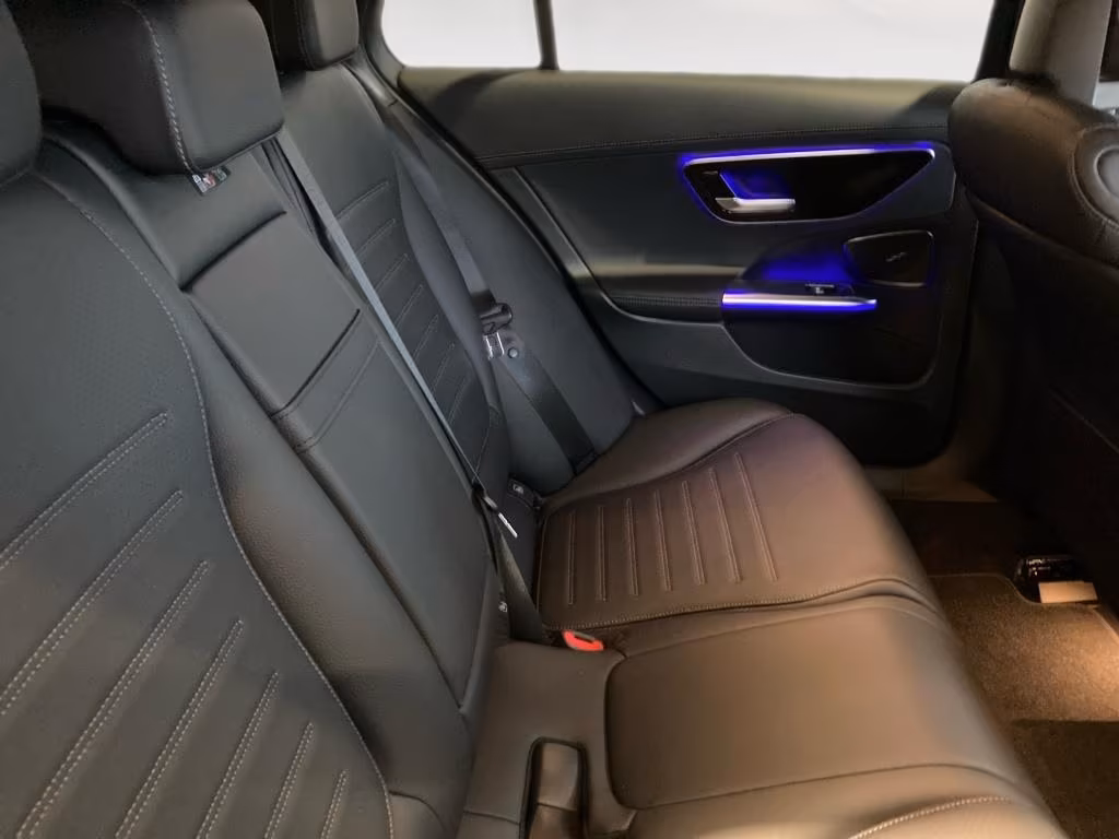 Mercedes-Benz C 200 AMG Line