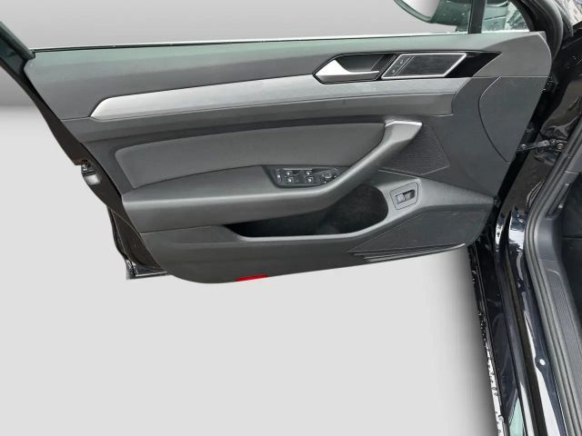 Volkswagen Passat 2.0 TDI Business DSG Variant