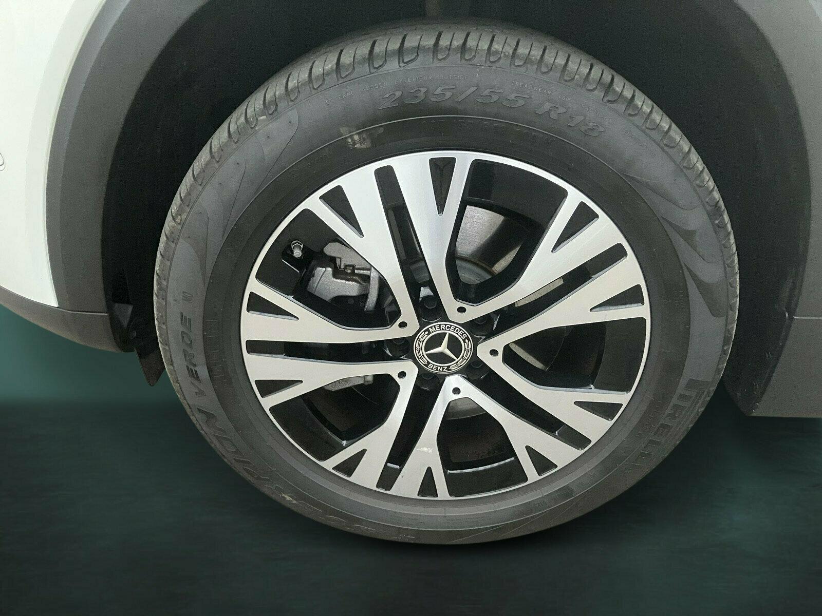 Mercedes-Benz GLB 220 4MATIC GLB 220 d Progressive