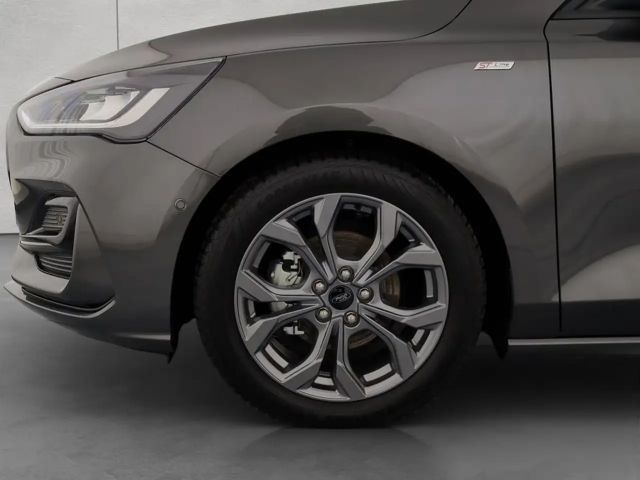 Ford Focus ST Line Wagon