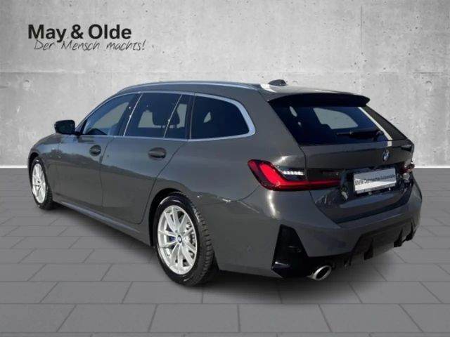 BMW 330 330d M-Sport Touring