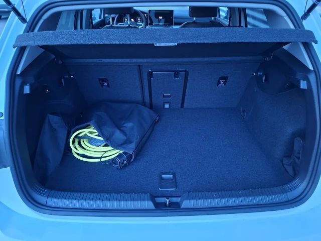 Volkswagen Golf DSG Style eHybrid