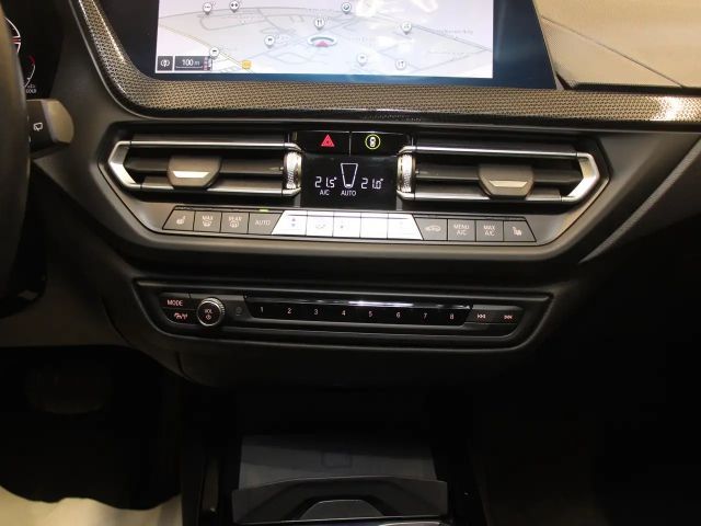 BMW 120 120d Advantage pakket Sedan xDrive