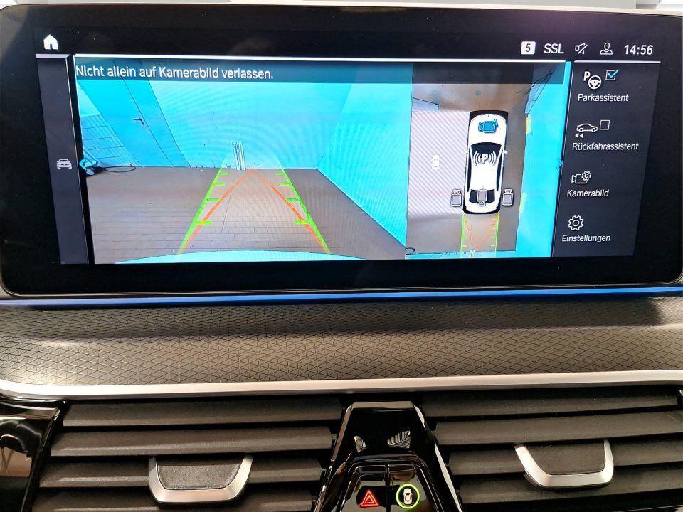 BMW 545 545e Sedan xDrive