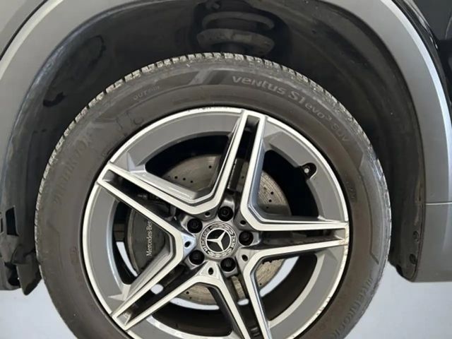 Mercedes-Benz GLB 180 AMG Line GLB 180 d