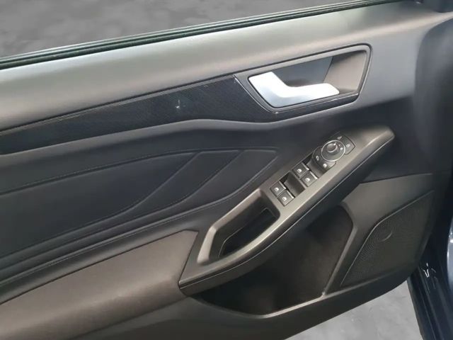 Ford Focus EcoBoost ST Line Wagon