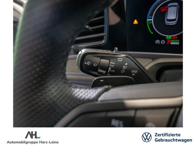 Volkswagen Passat DSG R-Line