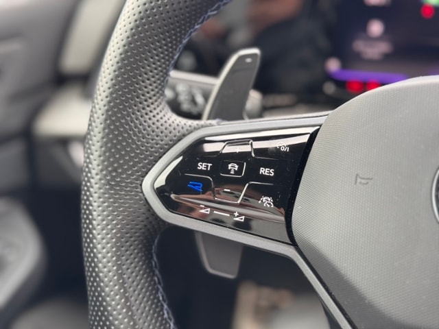 Volkswagen Golf 2.0 TSI Golf VIII