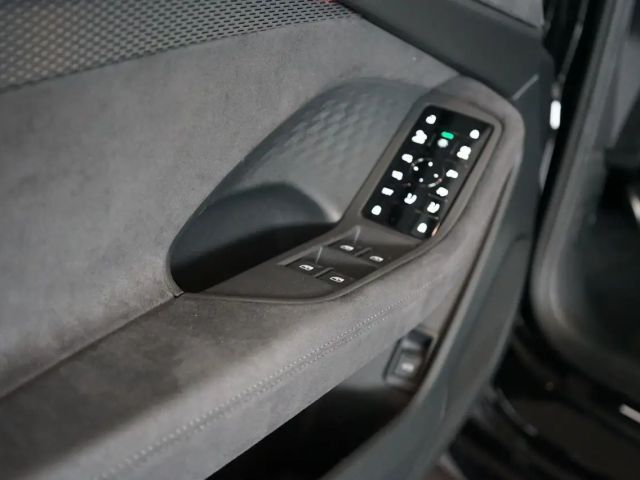 Audi A6 e-tron Avant Edition Quattro