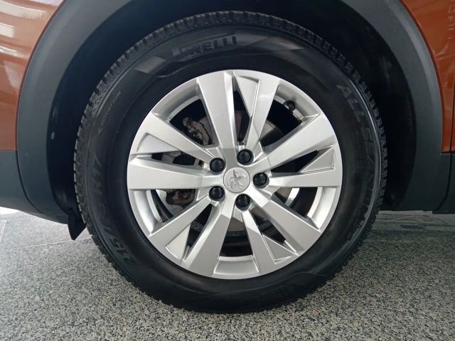 Peugeot 5008 Active Pack