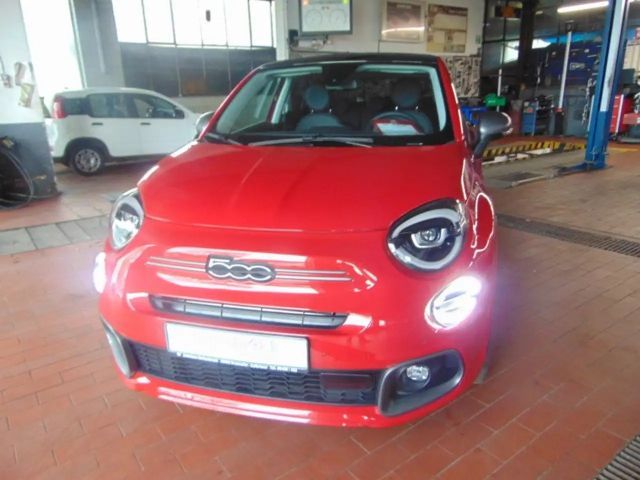 Fiat 500X Dolcevita RED