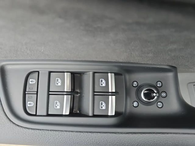 Audi Q7 60 TFSI Hybride Quattro S-Line