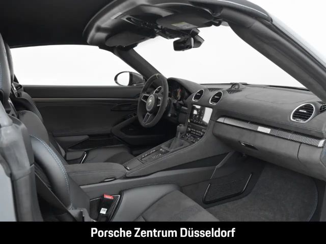 Porsche Cayman 718 RS