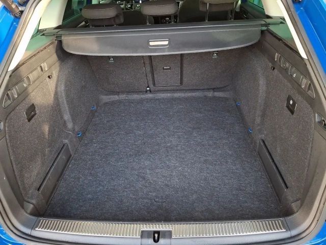 Skoda Superb 2.0 TDI Combi Style Style