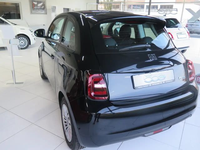 Fiat 500e RED
